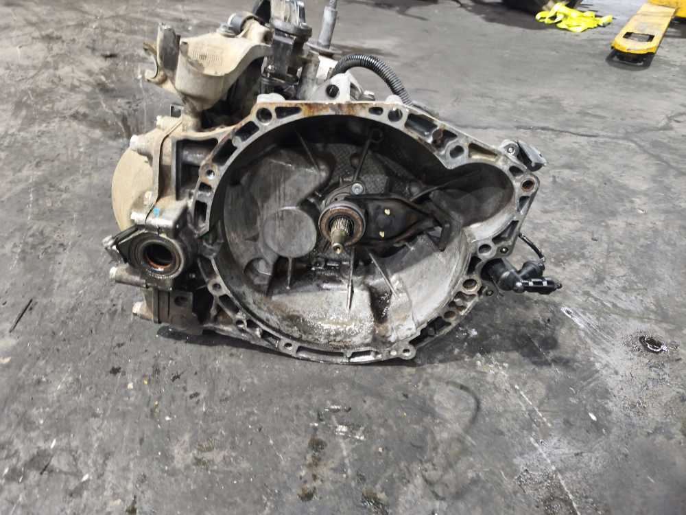 BOITE DE VITESSE MANUEL CITROEN JUMPY / PEUGEOT EXPERT / FIAT SCUDO 2.0HDI ( 6VITESSES ) CODE 20MB13 - Vue 2